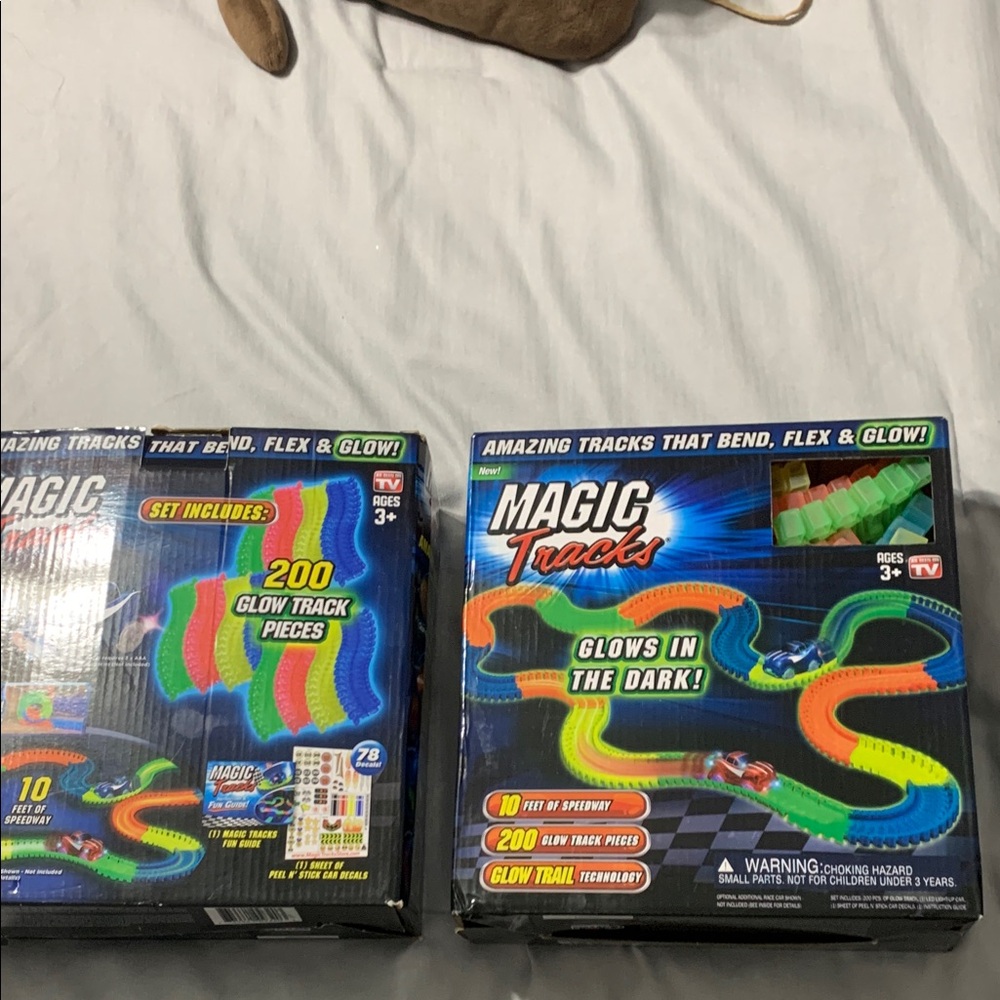 2 boxes Glow in the Dark Race Set